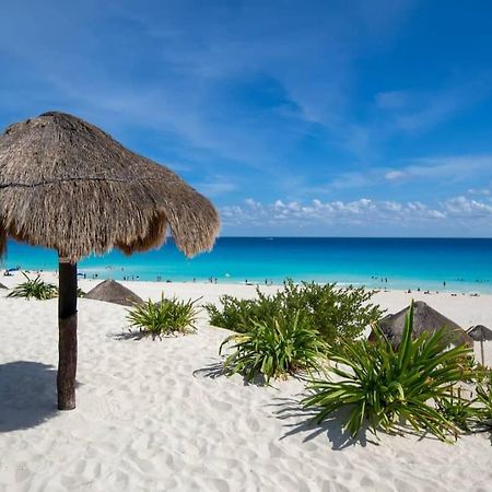 Altus Homes By Andiani Travel Cancun Exterior photo